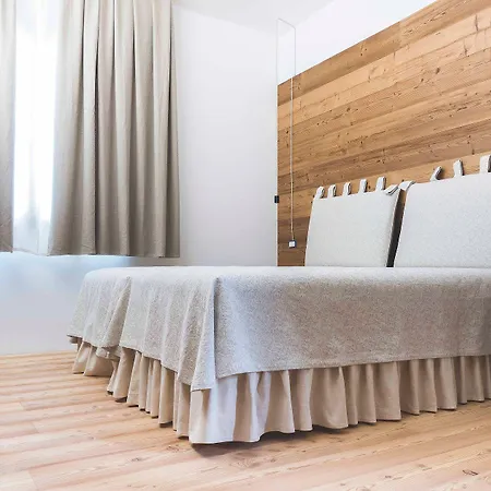 فندق مبيت وإفطار Bio & B - Italyke 4*