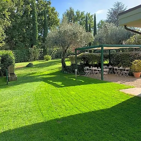 Bio & B - Italyke Bed & Breakfast 4*